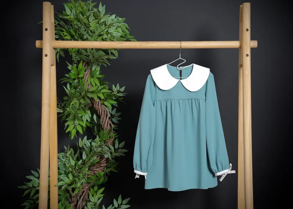 Blue Blouse White French Collar Arm Details
