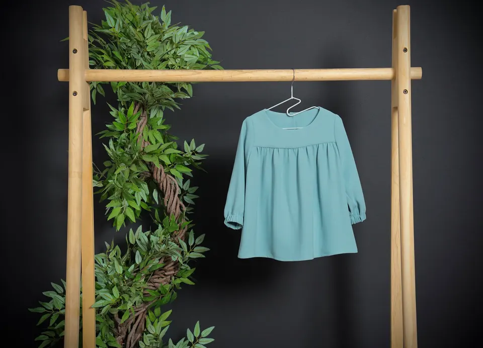 Blue Blouse Back Wood Button