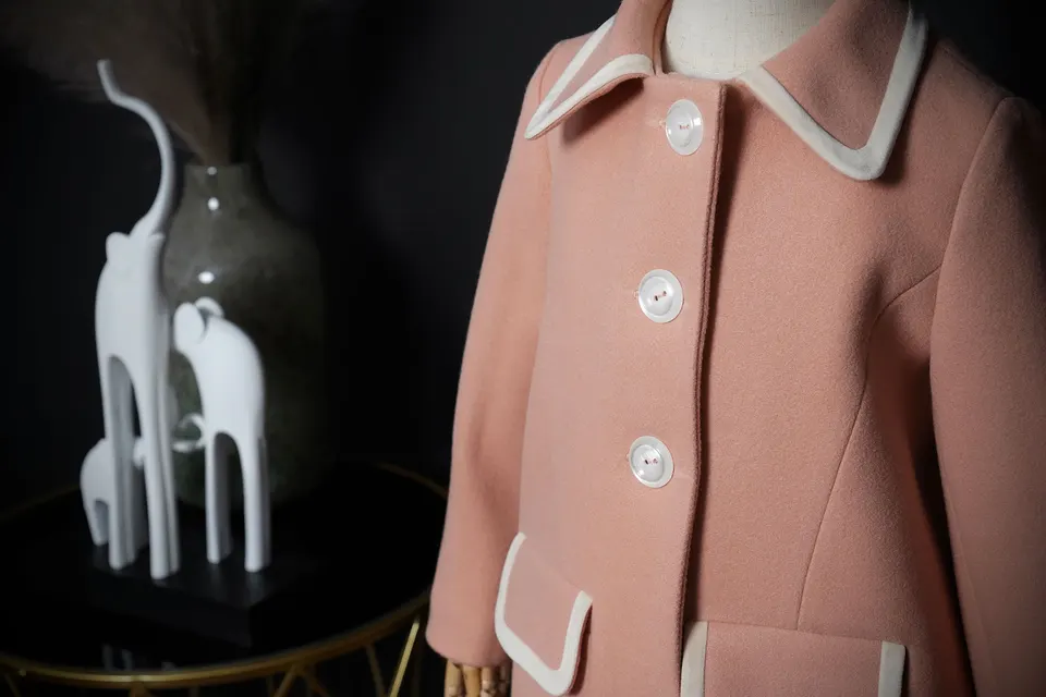 Light Pink Elegance Coat With Velvet Ribbon — photo 2