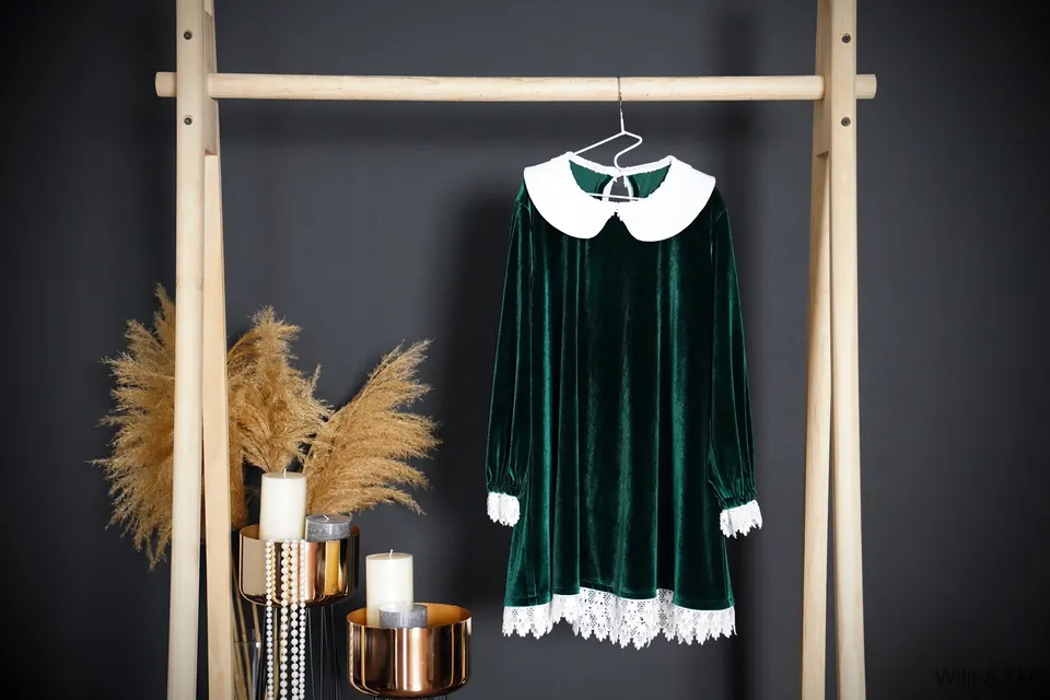 Green Velvet Dress White Ribbon French Collar