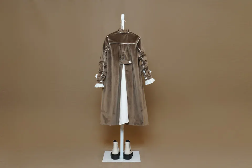 Brown Velvet Paris Coat With Details — photo 2