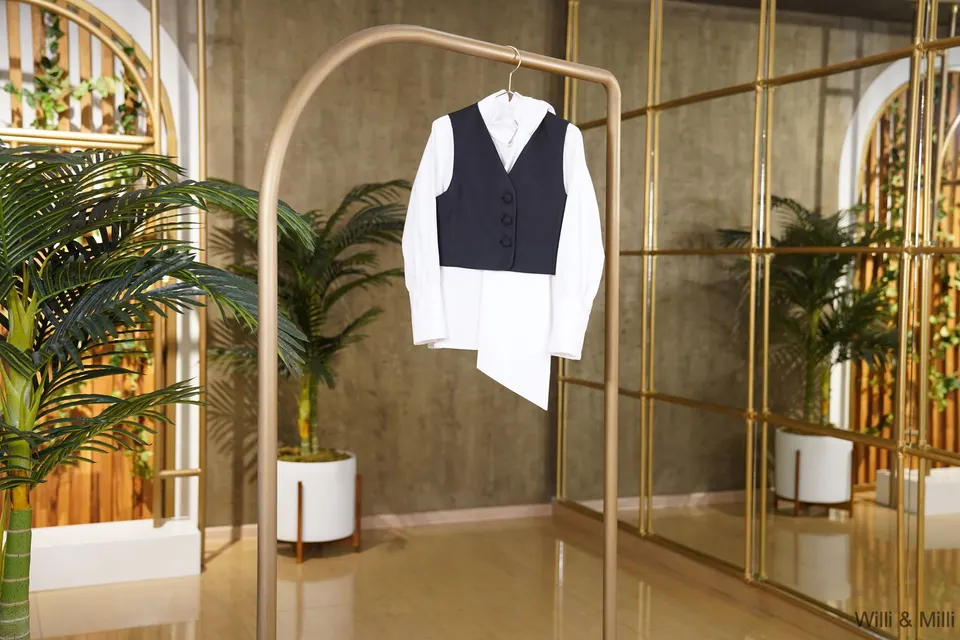 Black Formal Vest — photo 4