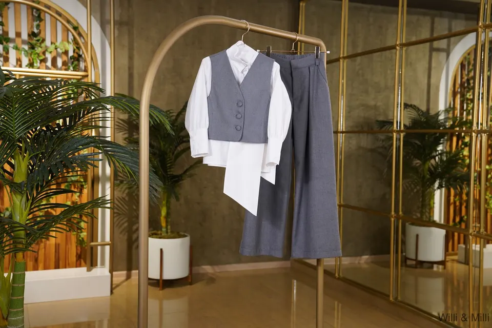 Light Gray Formal Vest — photo 3