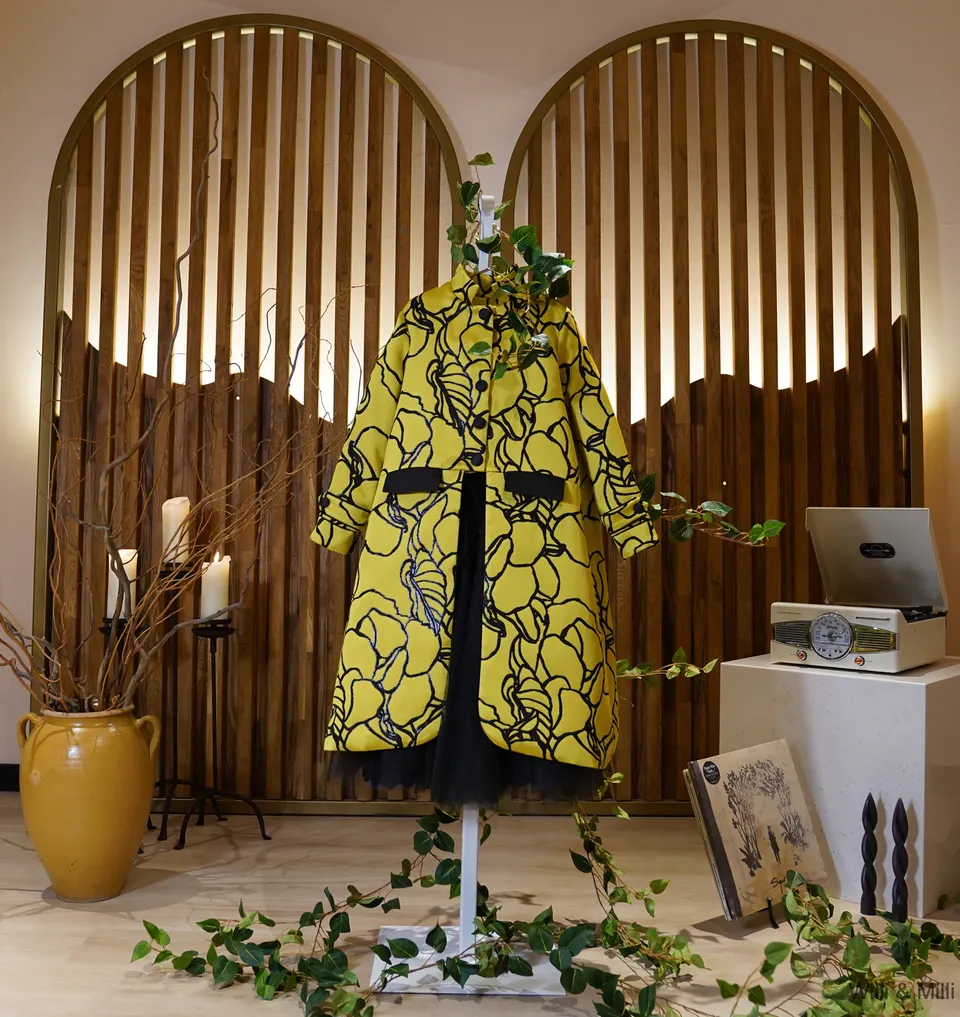 Decorative Original Fabric Coat Black Lining & Details