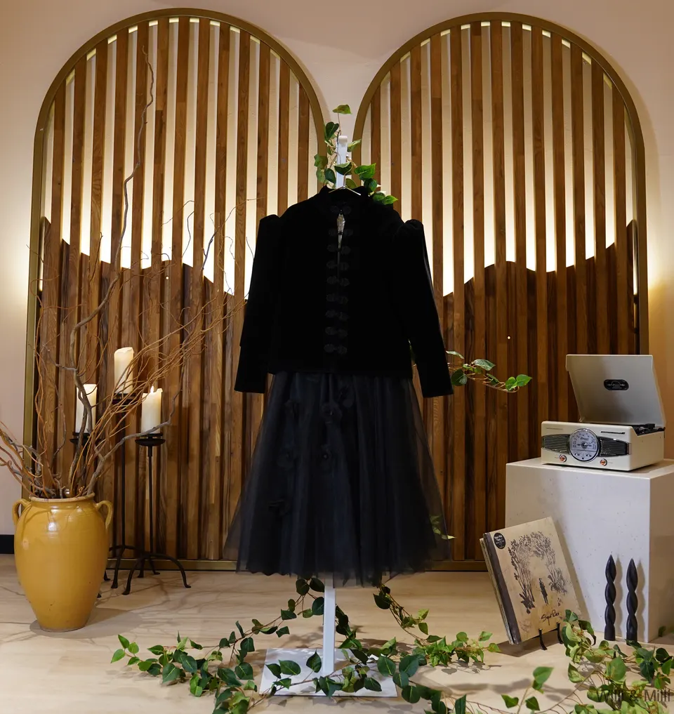Black Velvet Jacket Ruffle Arms Back White Fabric Details